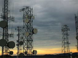 أسعار خدمات الاتصالات في مصر ترتفع 10-15% في فبراير